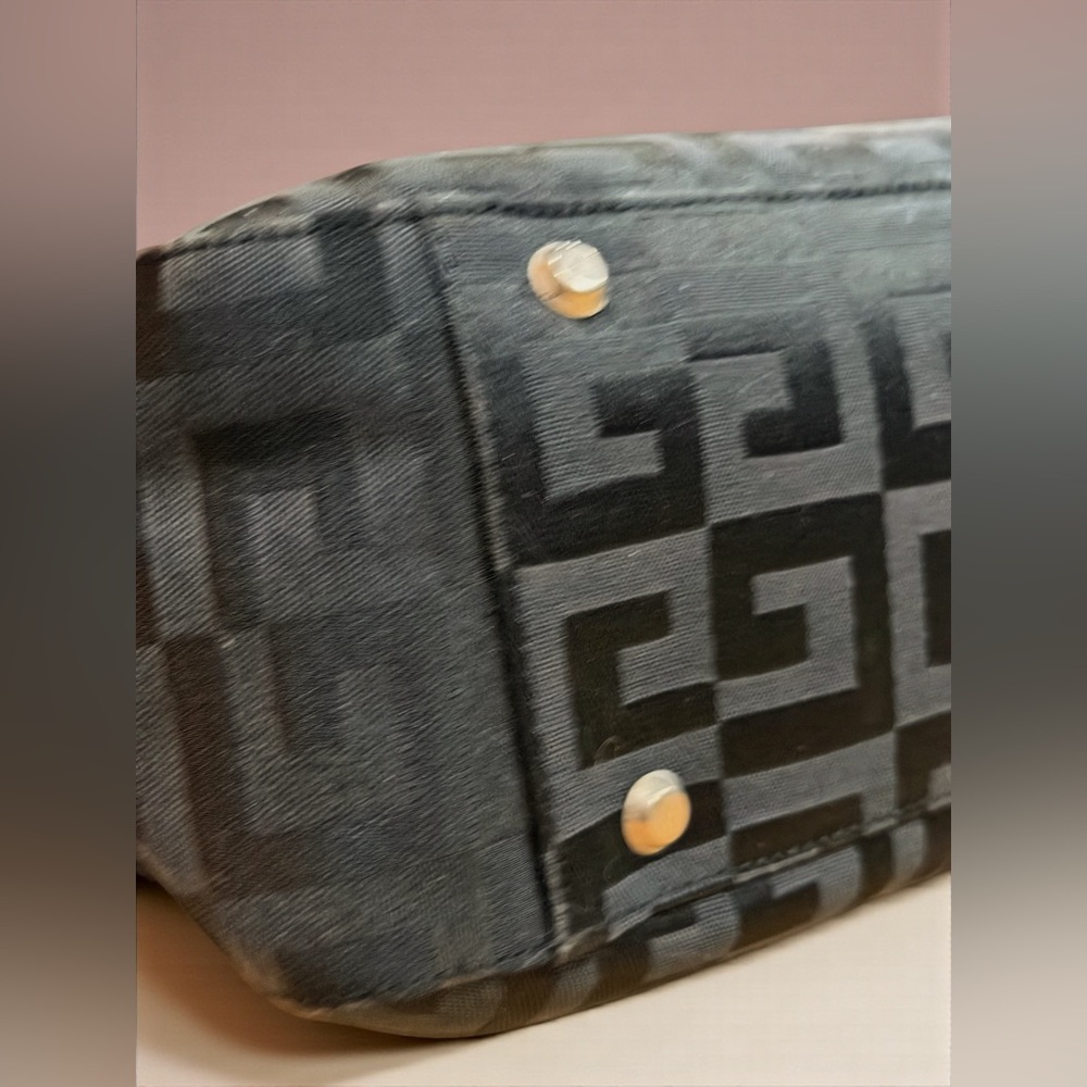 LOW START! Givenchy Maroquinerie 4G Black Tote Bag A BEAUTY 🖤 - Picture 8 of 14